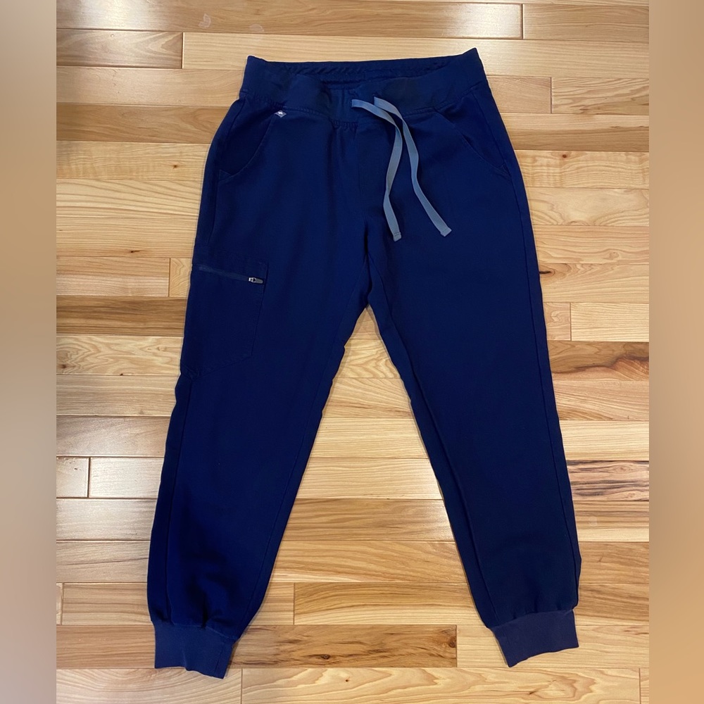 FIGS 🩺 SP Zamora Jogger Scrubs Navy